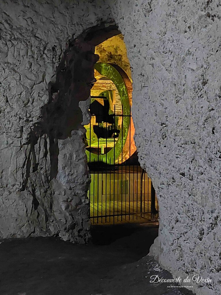 Pruniers : château fort avec fantôme et tunnels